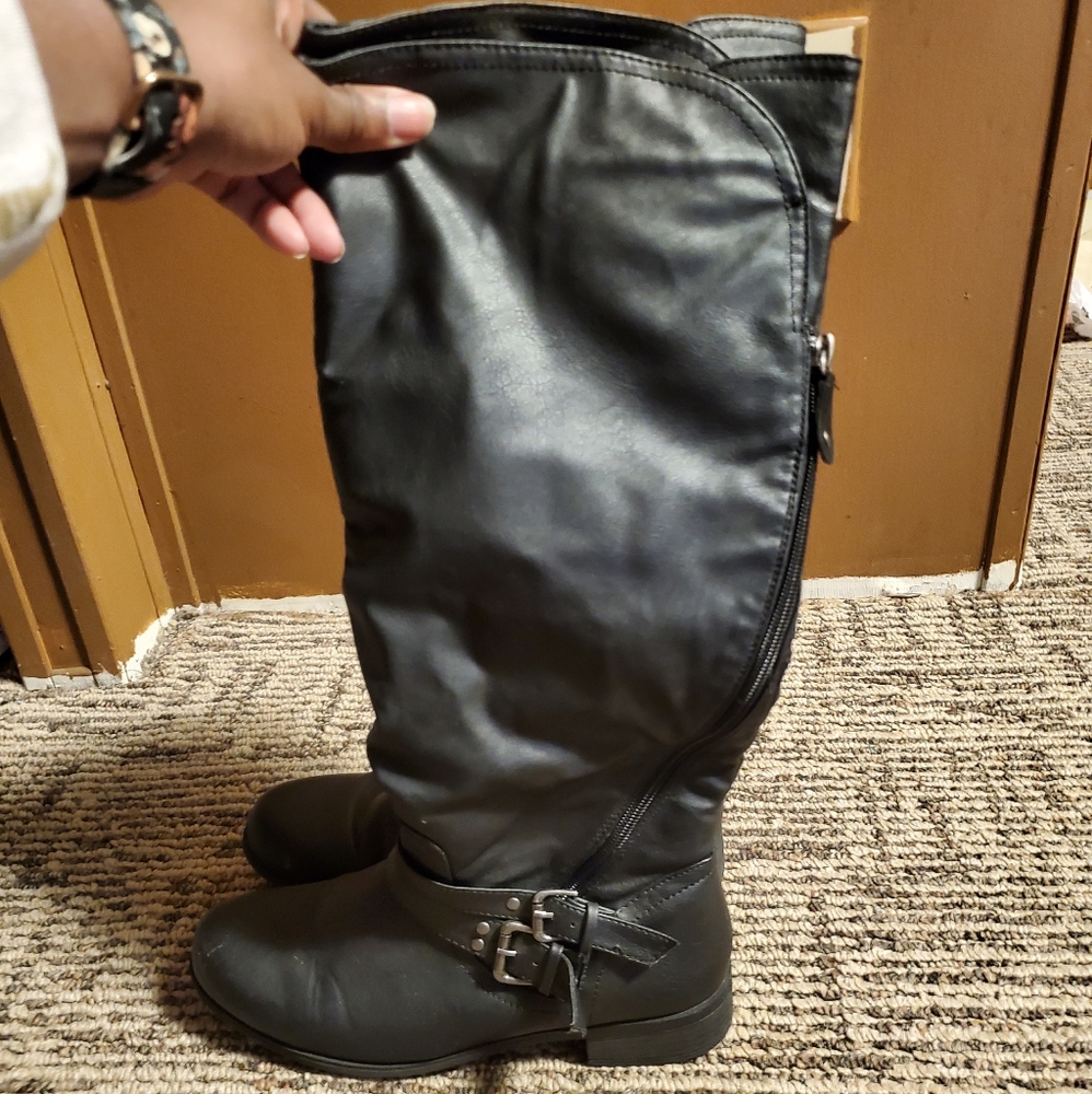 Black knee high boots